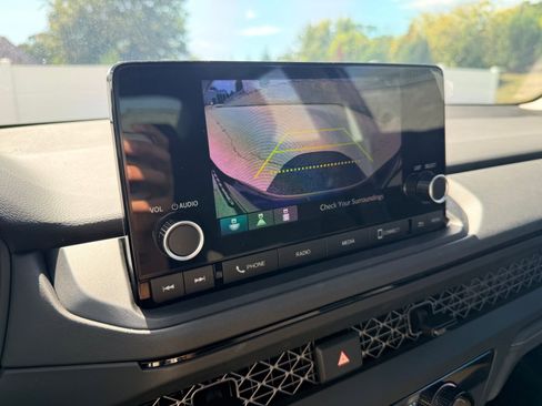 Used 2023 Honda Accord LX image 30