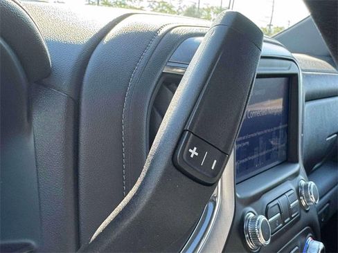 Used 2020 GMC Sierra 1500 SLT w/ SLT Premium Plus Package image 26