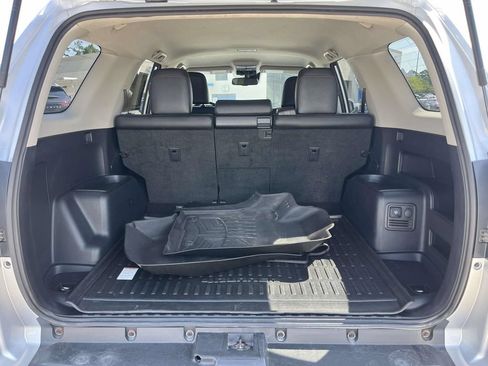 Used 2021 Toyota 4Runner TRD Off-Road Premium w/ Wilderness Package (TMS) AWD/4WD image 10