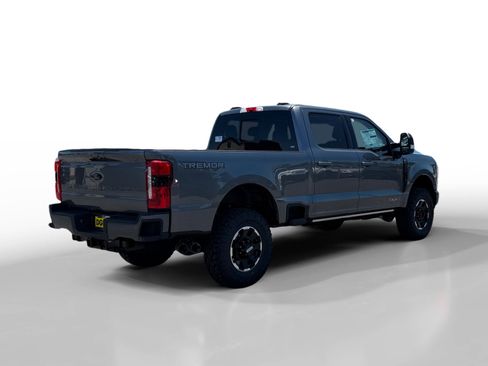 New 2025 Ford F250 Lariat w/ Lariat Ultimate Package image 5