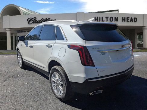 New 2026 Cadillac XT5 Luxury image 4