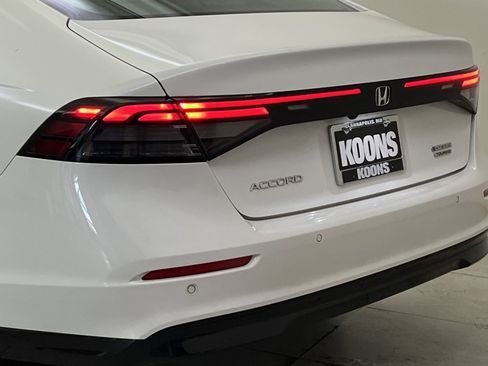 Used 2024 Honda Accord Touring image 29