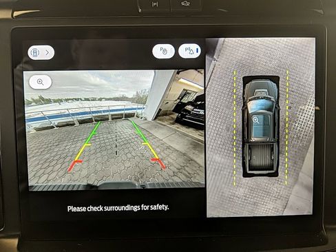 Used 2025 Ford F150 Raptor image 22