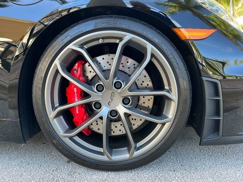 Used 2021 Porsche 718 Cayman GT4 image 19