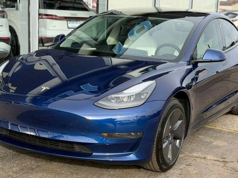 Used 2022 Tesla Model 3 image 36