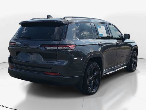 Used 2022 Jeep Grand Cherokee L Limited w/ Black Appearance Package RWD image 6