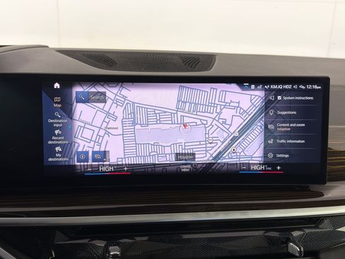 Used 2023 BMW X7 xDrive40i w/ Premium Package image 24