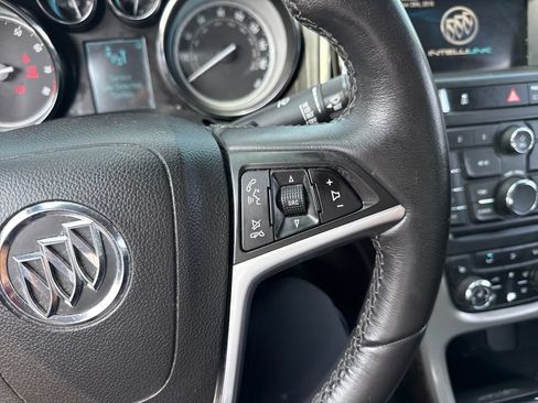 Used 2013 Buick Verano Premium FWD image 39