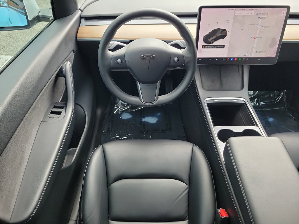 Used 2022 Tesla Model Y Long Range AWD/4WD image 7