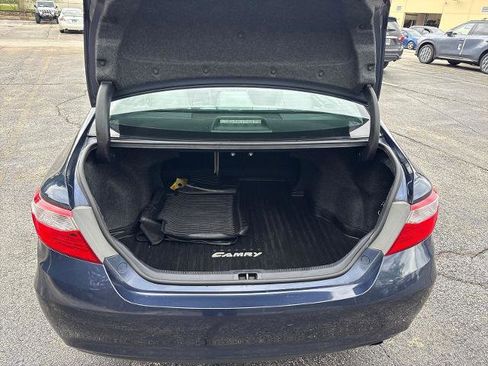 Used 2017 Toyota Camry XLE FWD image 23