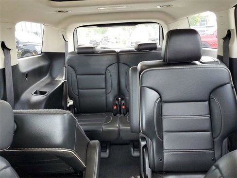 Used 2021 GMC Acadia Denali w/ Denali Technology Package image 59