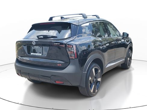 New 2025 Nissan Kicks SR image 5