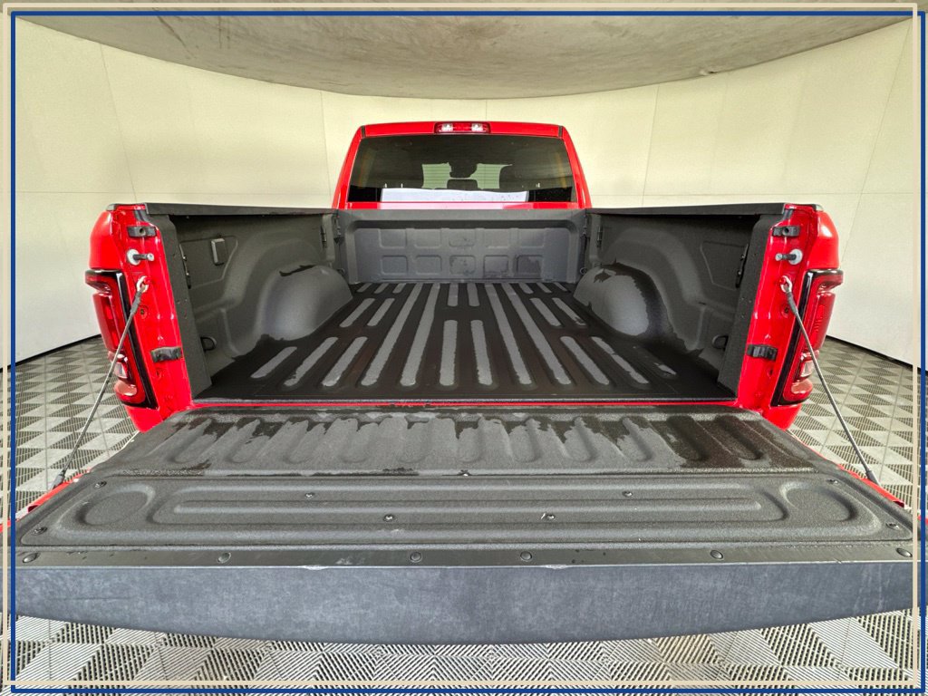 Certified 2026 RAM 2500 Big Horn AWD/4WD image 41