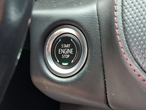 Used 2021 Chevrolet Suburban RST AWD/4WD image 24