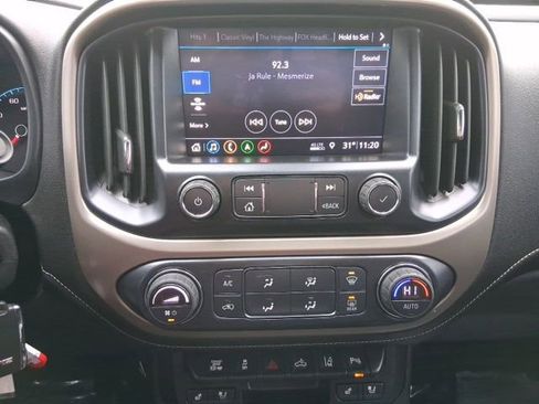 Used 2019 GMC Canyon Denali image 24