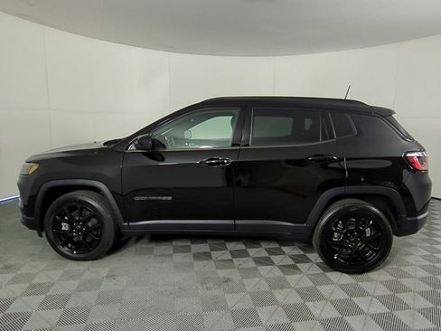 New 2026 Jeep Compass Latitude image 7