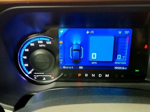 Used 2024 Ford Bronco Heritage Edition AWD/4WD image 13