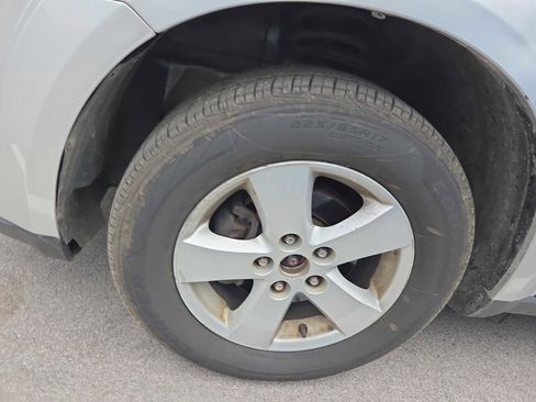 Used 2012 Dodge Journey SXT w/ Flexible Seating Group image 6