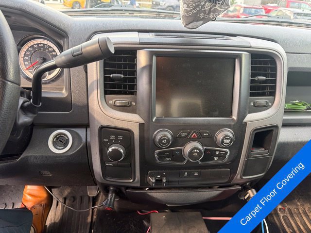 Used 2016 RAM 2500 Tradesman w/ Chrome Appearance Group AWD/4WD image 11
