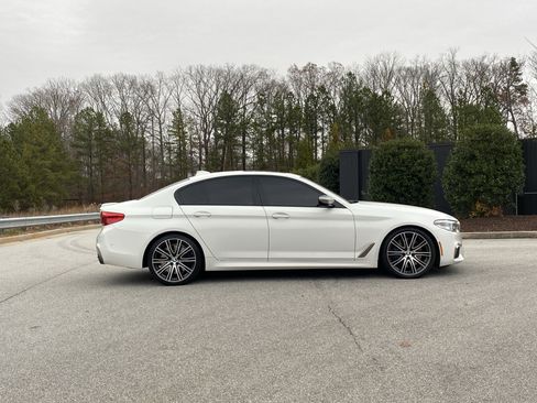 Used 2020 BMW M550i xDrive w/ Premium Package image 5
