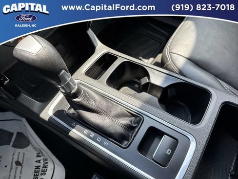 Used 2018 Ford Escape Titanium w/ Ford Safe & Smart Package FWD image 31