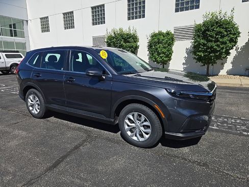 Used 2024 Honda CR-V LX image 4