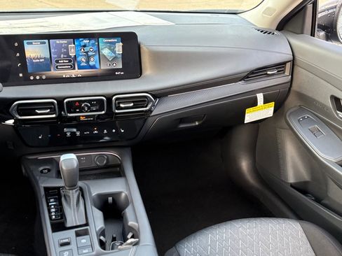 New 2026 Nissan Sentra SV w/ SV Convenience Package image 12