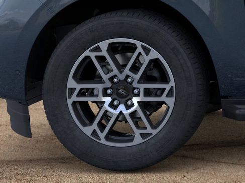 New 2025 Ford Expedition Active image 19