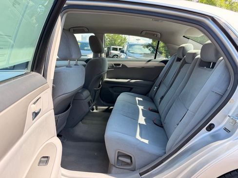 Used 2009 Toyota Avalon XL FWD image 18