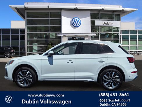Used 2023 Audi Q5 2.0T Premium Plus w/ Premium Plus Package AWD/4WD image 7