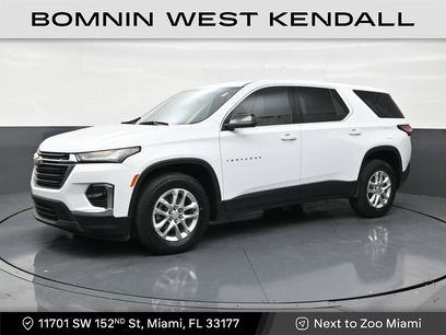 Used 2023 Chevrolet Traverse LS