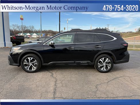 Used 2022 Subaru Outback Touring AWD/4WD image 2