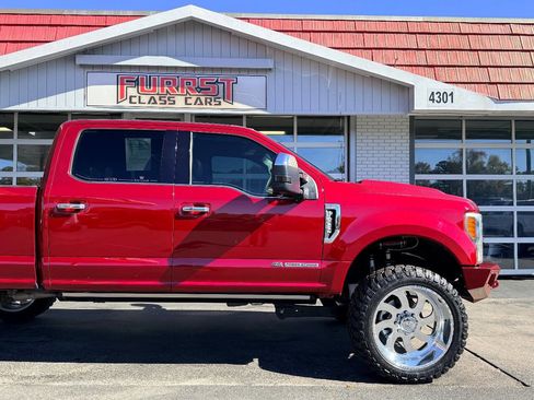 Used 2017 Ford F250 King Ranch w/ King Ranch Ultimate Package image 12