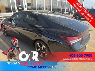 Used 2023 Hyundai Elantra SEL w/ Convenience Package video 1