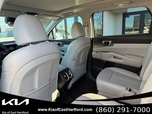 New 2026 Kia Sorento EX w/ EX Premium Package AWD/4WD image 22
