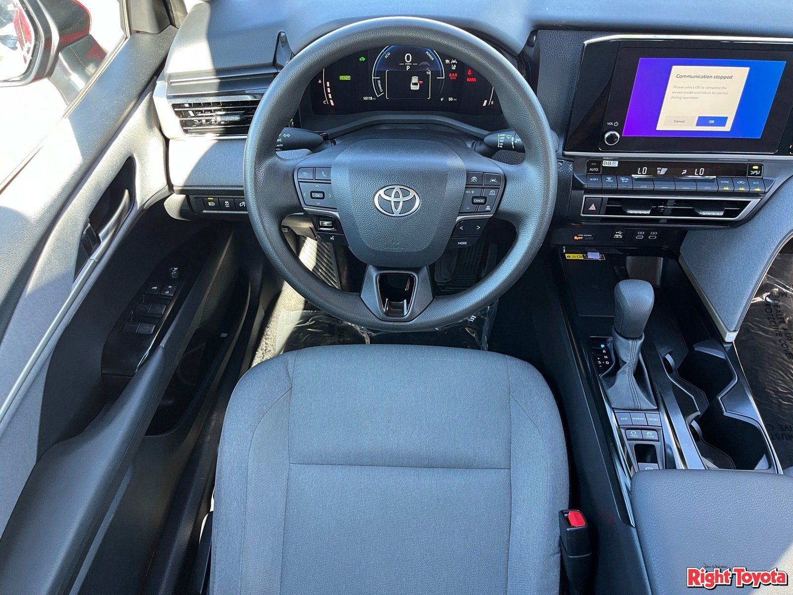 Certified 2025 Toyota Camry LE FWD image 17
