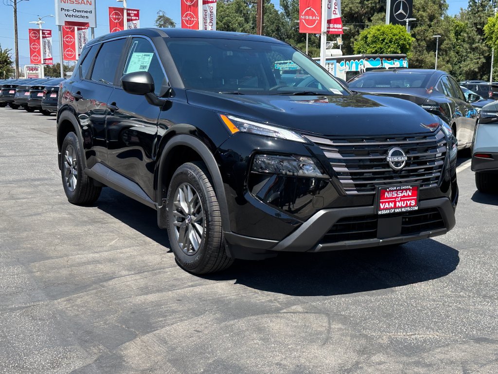 New 2027 Nissan Rogue S FWD image 9