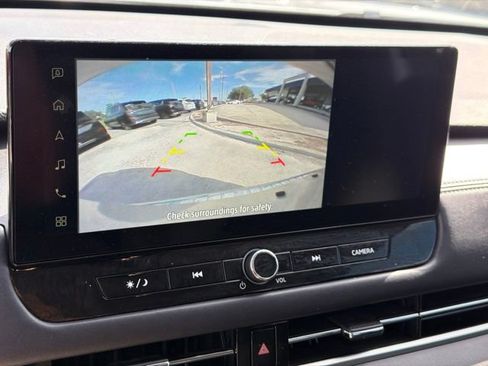 Used 2025 Mitsubishi Outlander ES FWD image 25