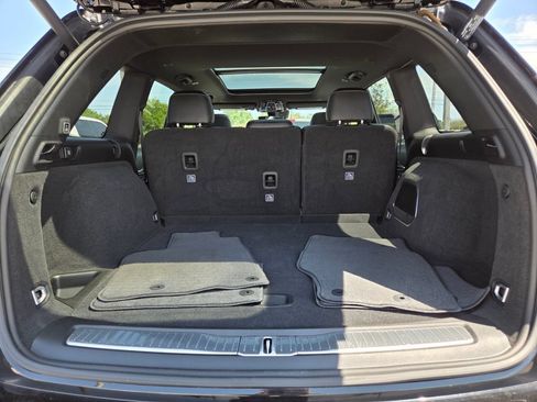 Used 2022 Jeep Grand Cherokee Overland RWD image 14