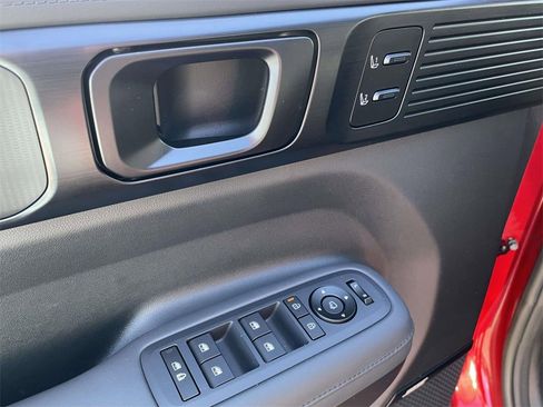 Used 2025 Hyundai Santa Fe Calligraphy image 20