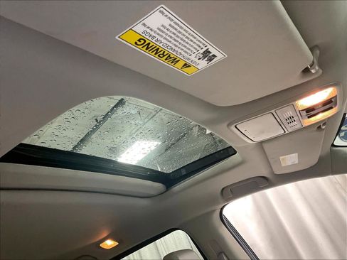 Used 2025 Honda Odyssey EX-L image 23