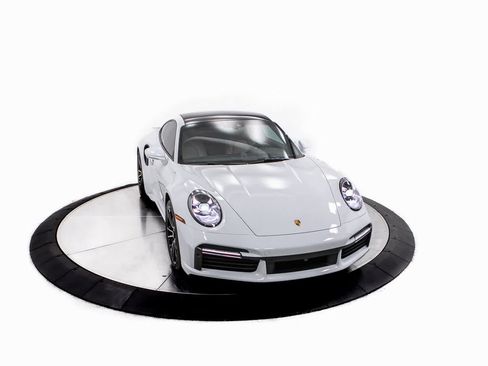 Certified 2021 Porsche 911 Turbo S image 36
