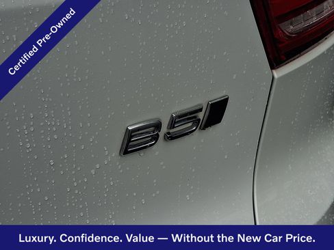 Certified 2024 Volvo XC40 B5 Plus w/ Protection Package Premier AWD/4WD image 31