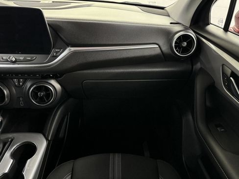 Used 2025 Chevrolet Blazer LT w/ Driver Confidence Package image 14