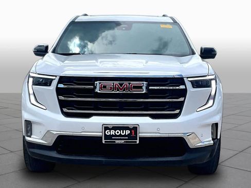 Used 2024 GMC Acadia Elevation w/ Super Cruise Package FWD image 3