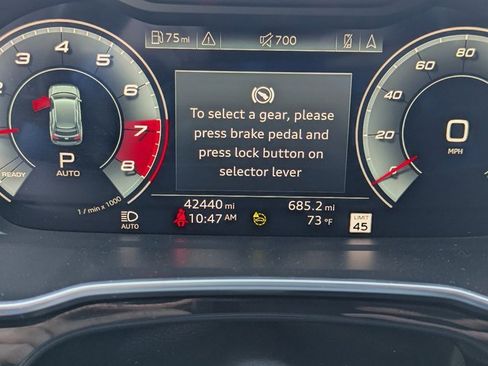 Used 2022 Audi Q3 2.0T Premium Plus image 22