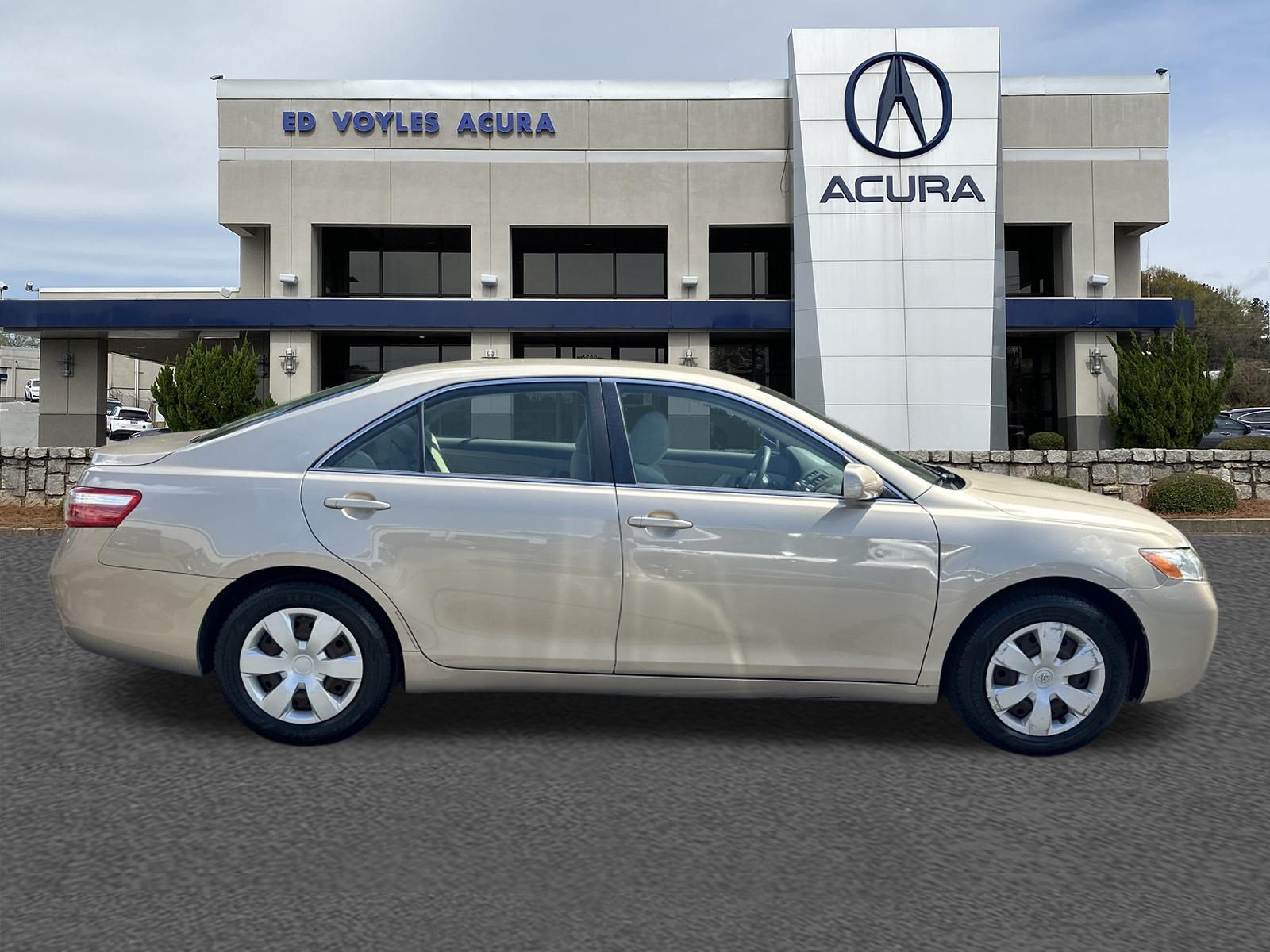 Used 2007 Toyota Camry CE FWD image 4