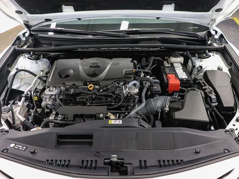 Used 2024 Toyota Camry SE FWD image 27