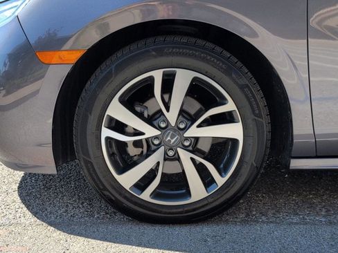 Used 2021 Honda Odyssey Touring image 25