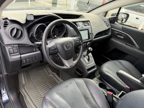 Used 2014 MAZDA MAZDA5 Grand Touring FWD image 12